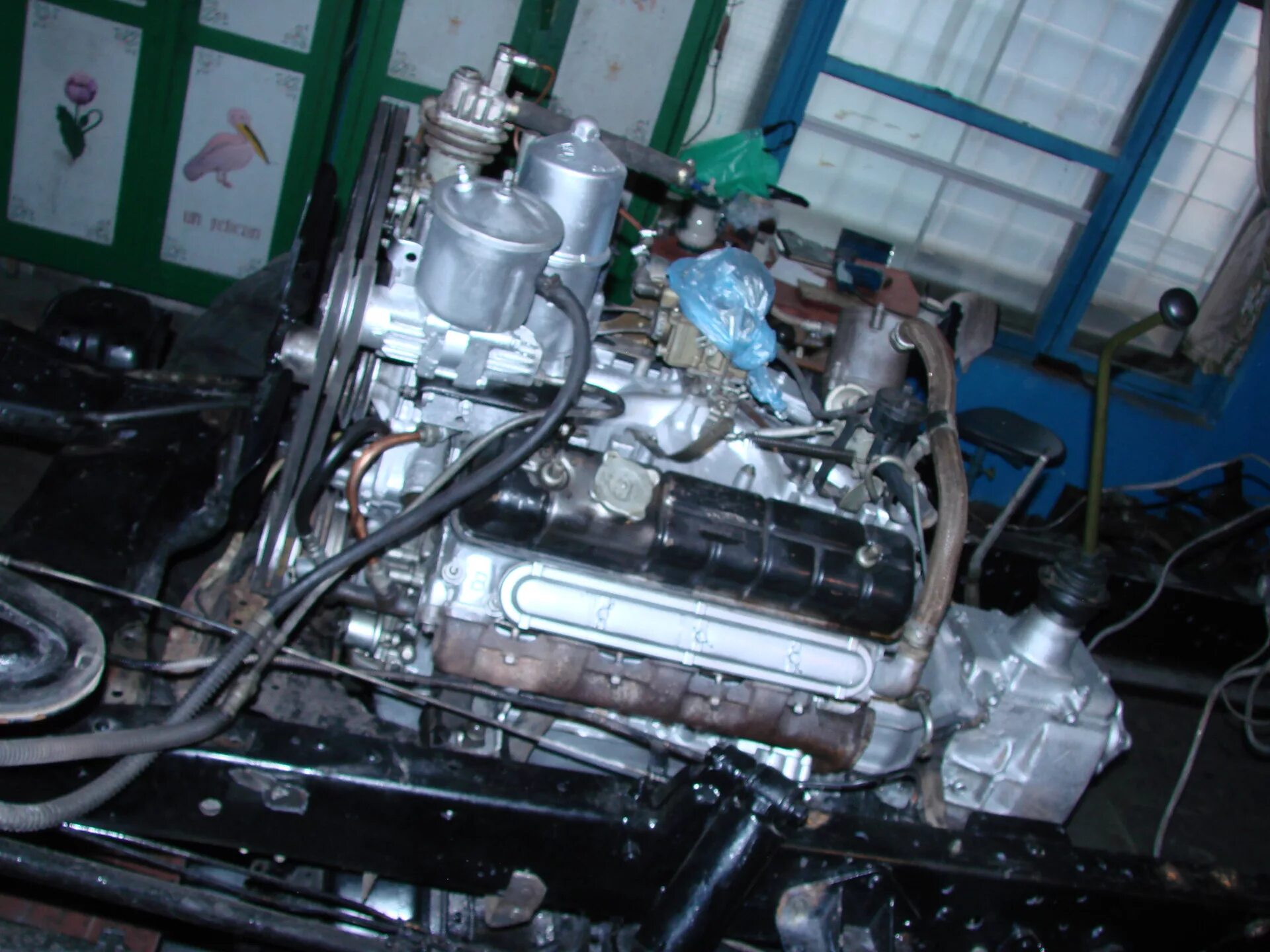 Дв на газ 66. Коммутатор газ 66. Коммутатор газ 66 где находится. Мотор газ-53, газ-66. Капитальный ремонт двигателя газ 53.