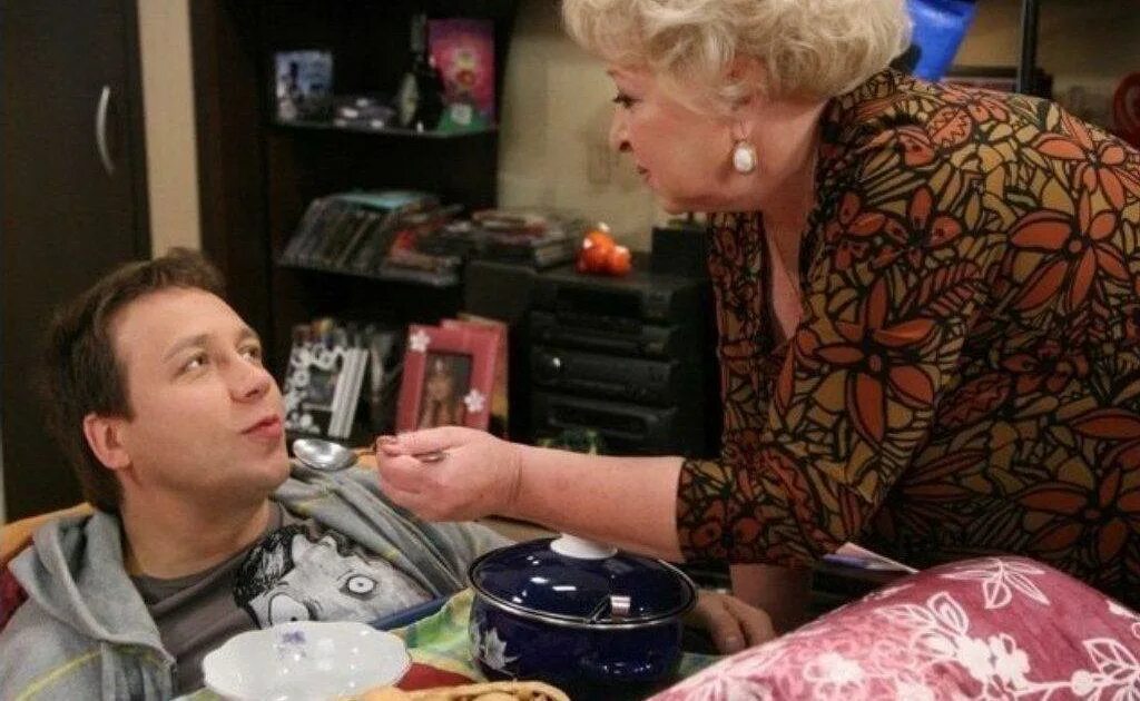 Семья взрослые дети. Встреча с родителями. Жизнь с родителями. Студенты с родителями. Любовь и прочие неприятности фильм 2006.