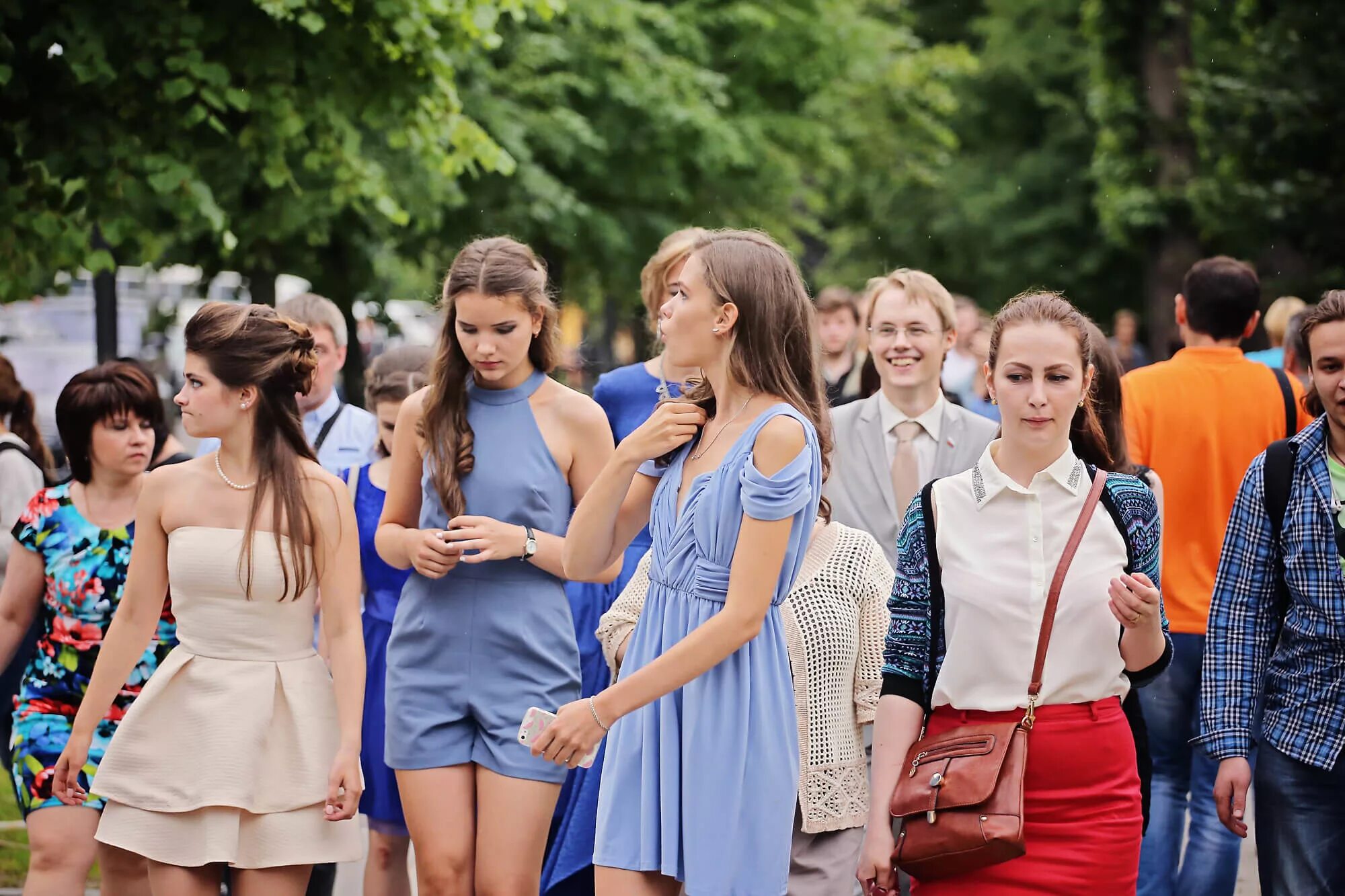 Школьный выпускной. Выпускники. Красивые выпускники. Фотосессия выпускников.