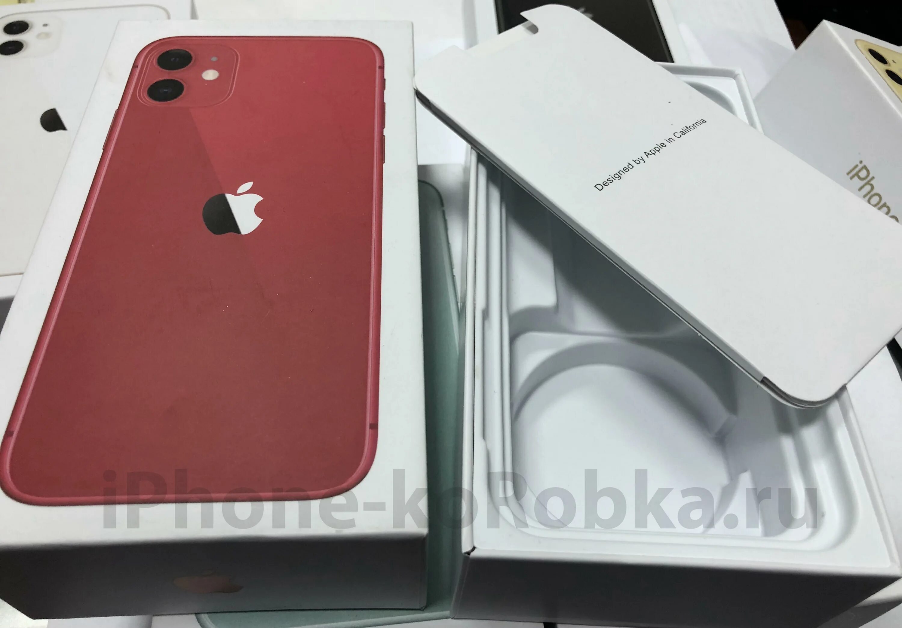 Коробка от айфона 11. Apple iphone 11 коробка. Iphone 11 Pro коробка. Айфон 11 коробка 2022. Коробка iphone 11 зад.