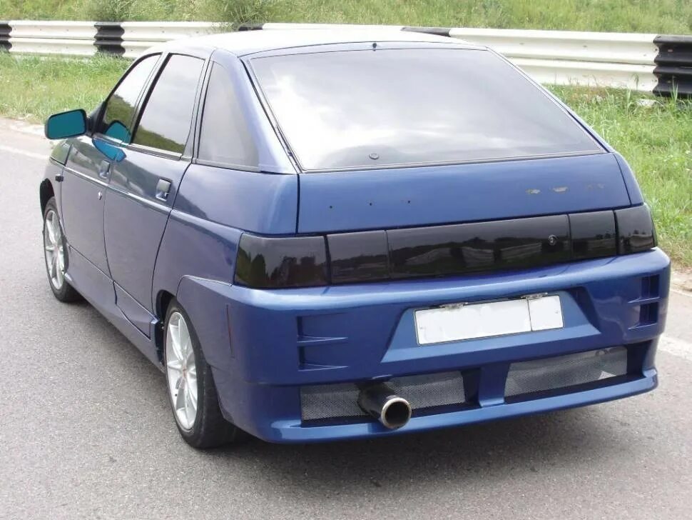 Задний бампер ваз 2112 se. Задний бампер ваз 2112 люкс. Задний бампер ваз 2112. Бампер задний амг на ваз 2112. Усилитель переднего бампера ваз 2110.