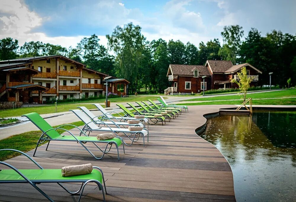Welna eco spa resort серпуховское ш. Велна таруса бассейн. Вэлна эко резорт таруса. Вэлна эко резорт таруса. Spa отель welna.