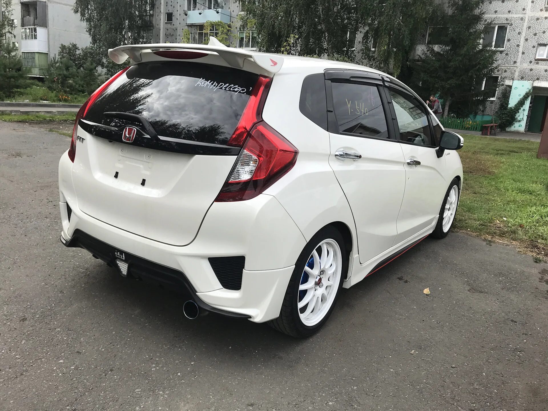 Хонда фит 3. Honda Fit 3g. Honda Fit GK. Honda Fit gk3 Mugen.