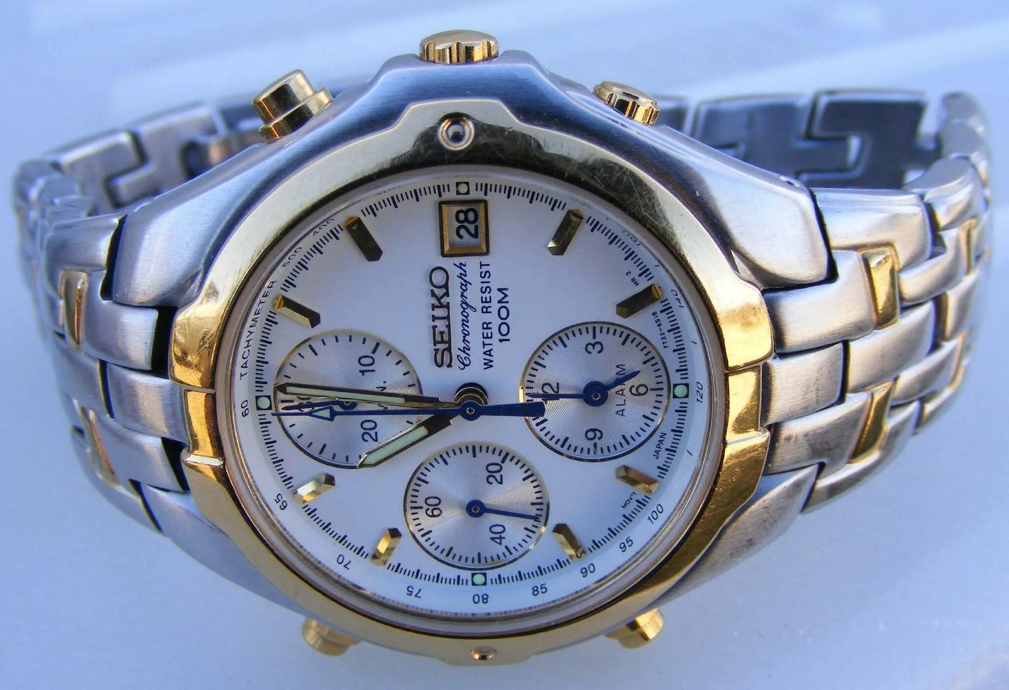 Оригинал часов сейко. Seiko 7t32 Chronograph. Seiko 7t32-7000. Seiko 7t32-7000(18674). Seiko 7t32-7080 a4.