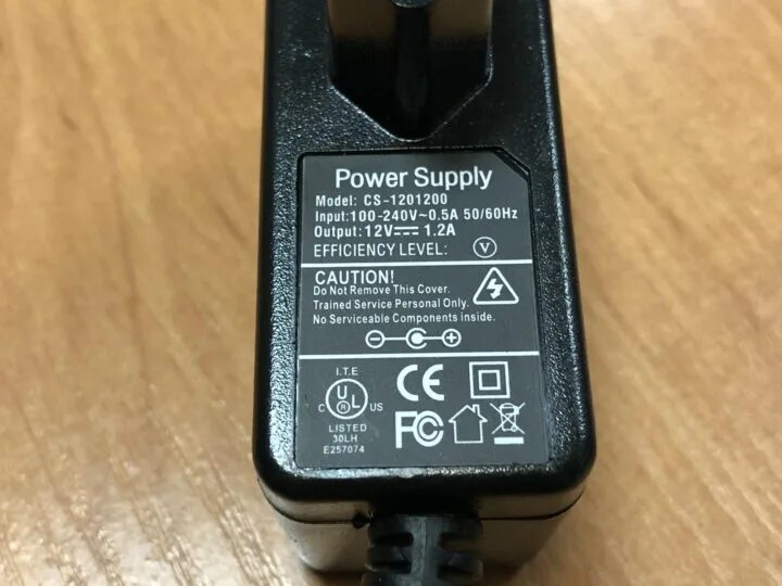 Адаптер питания 12 вольт 2 Ампера. Switching Power Supply 12 вольт 2 Ампера. Блок питания 12 вольт 2 Ампера Минвел. Зарядка 12 вольт 2 Ампера. Зарядное устройство 2 в 1