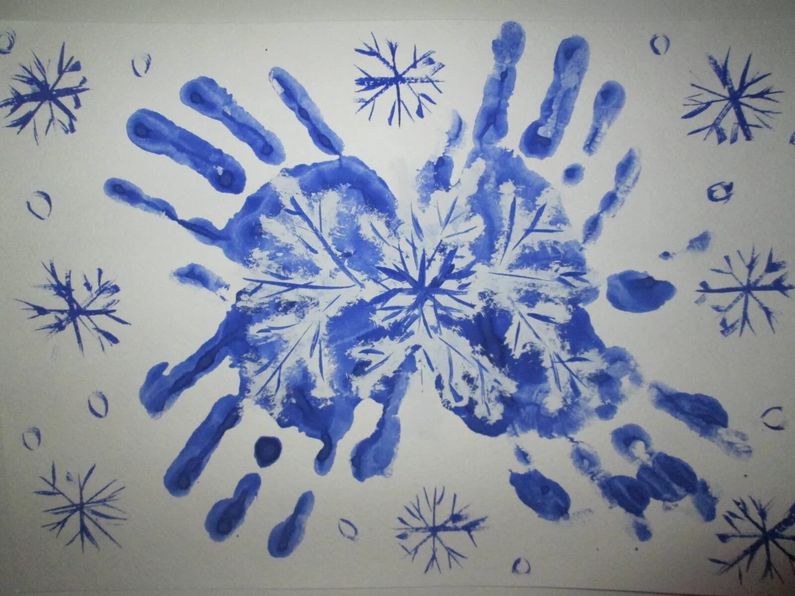 Нетрадиционное рисование зима. 91). Зима нетрадиционными способами. Рисование в старшей группе зимой. Нетрадиционное рисование в детском саду зима.