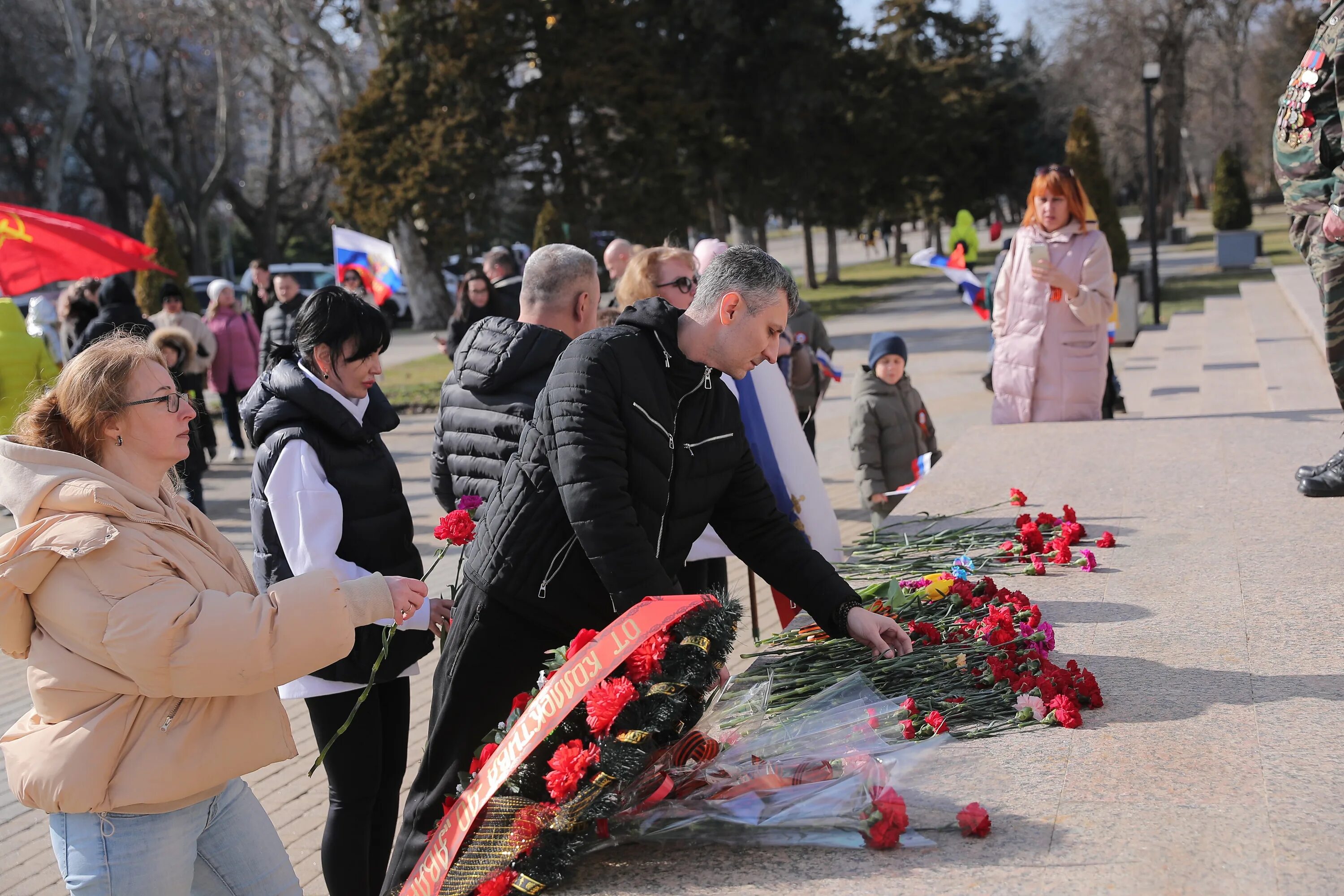 Годовщина сво мероприятия. Фото ветеранов. Годовщина сво фото. Сво фото российских солдат. Годовщина сво мероприятия Владивосток.