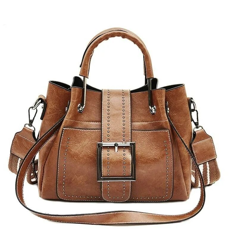 Handbag a t