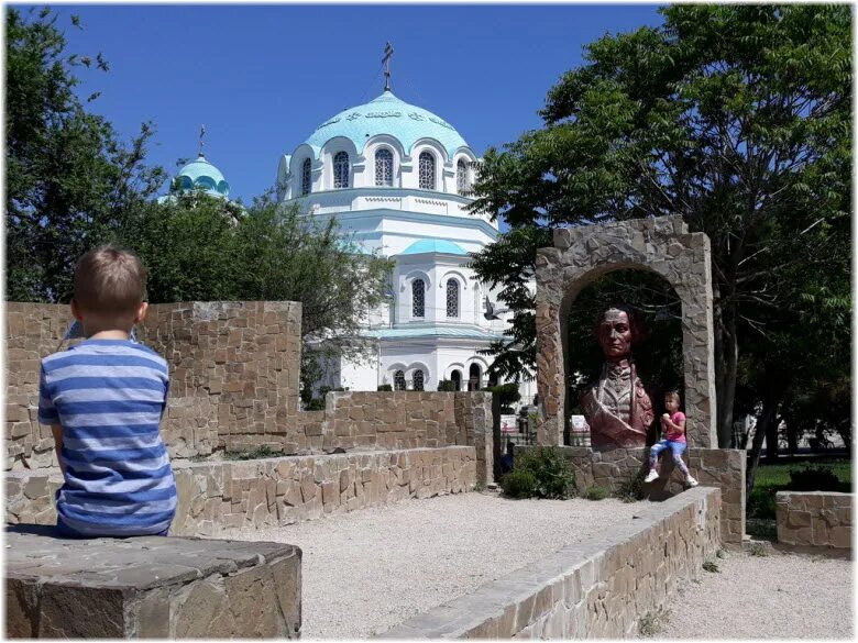 Феодосия экскурсии. Крым экскурсии феодосия. феодосия экскурсии по городу.