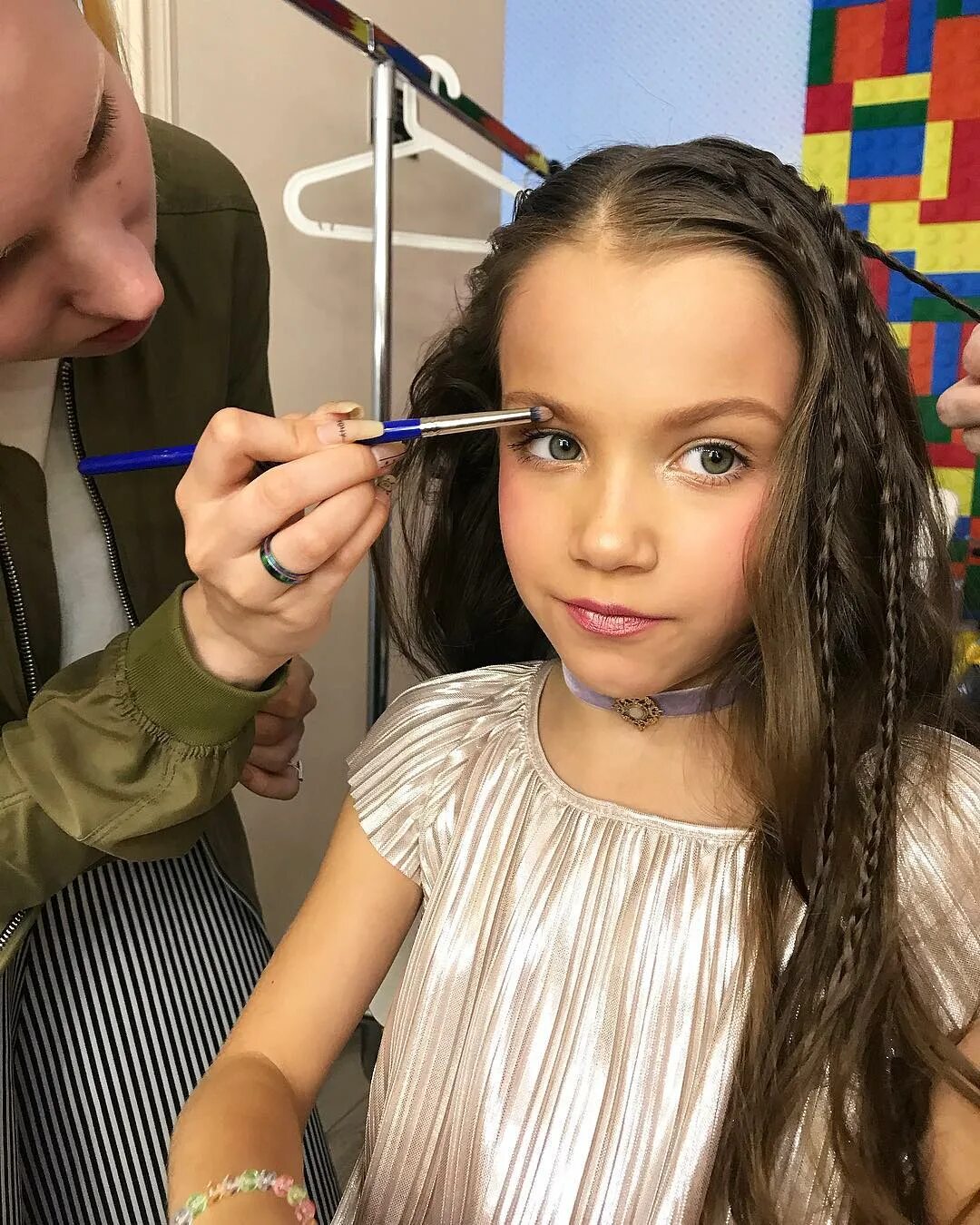 Где живет вика в каком городе. Дом вики шоу в чебоксарах. Где живёт вики шоу. Вики шоу соловьева. Где живет вика в каком городе.