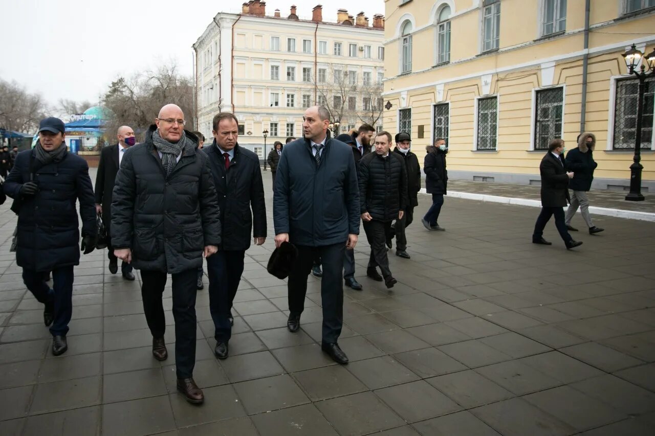 4 декабря оренбург. Чернышенко визит в Оренбургскую область. Власть Оренбург. Рабочий визит. Медведев и губернатор Оренбургской.