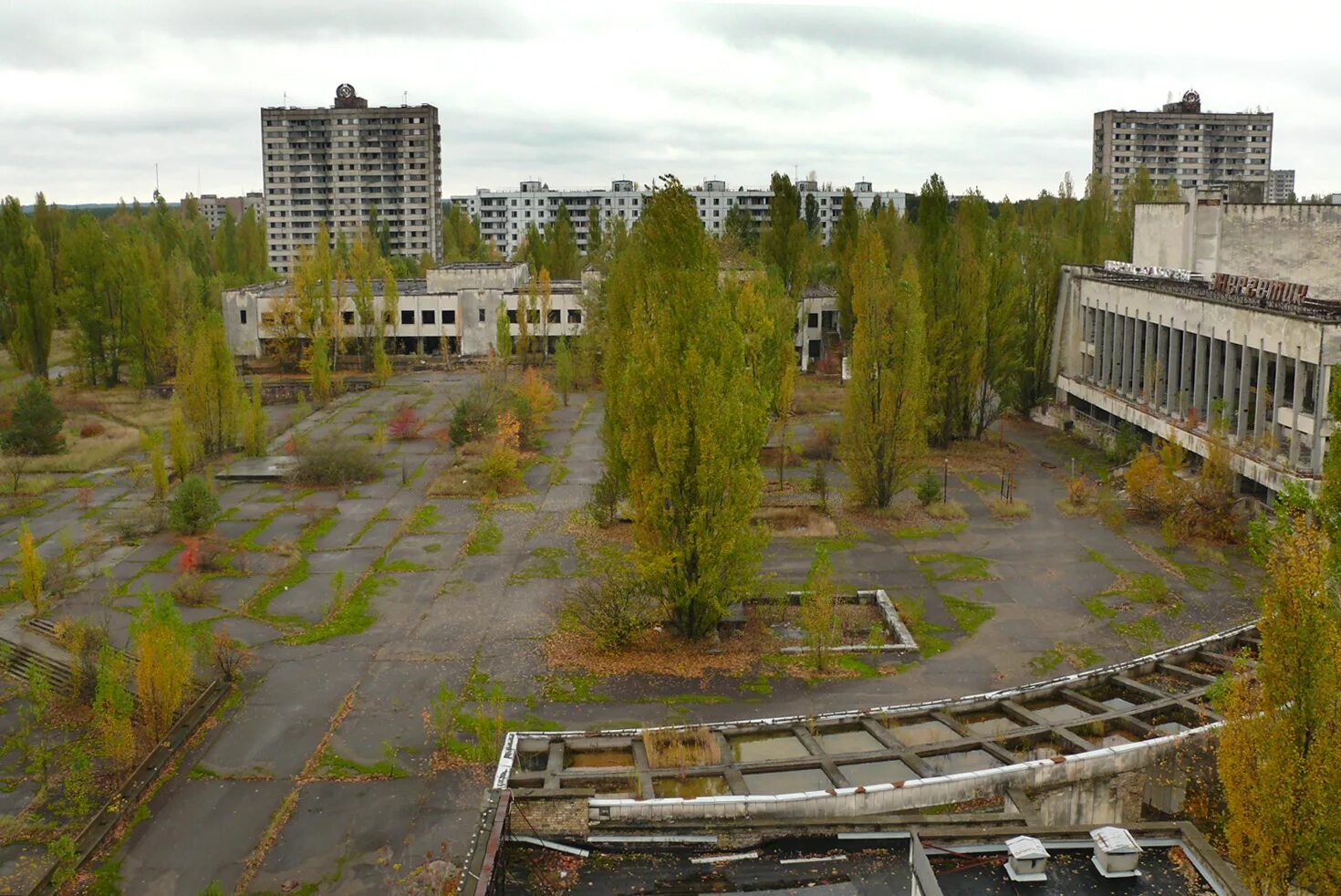 Чернобыль (город). Чернобыль Припять. Город Чернобыль сейчас. Чернобыль город Припять сейчас.