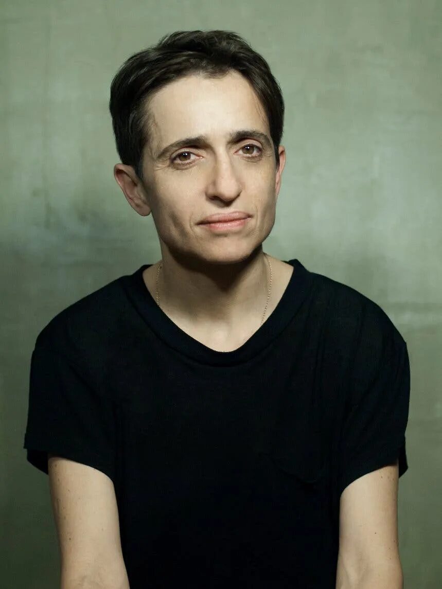 Маша гессен фото в молодости фото To Be, or Not to Be Masha Gessen The New York Review of Books