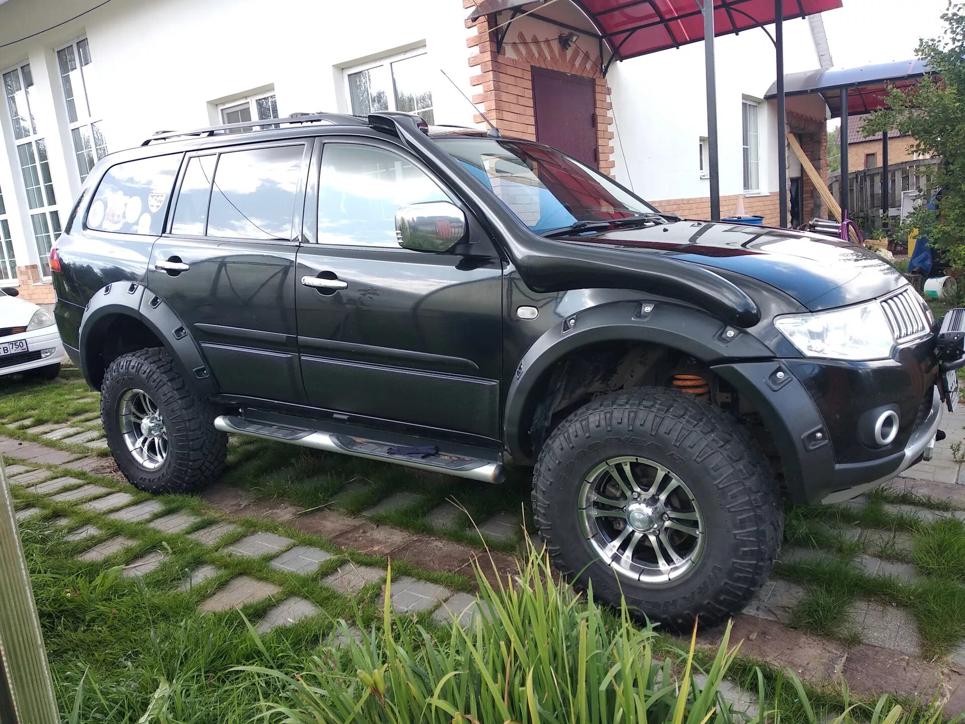 Расширители арок mitsubishi pajero sport. Расширители арок pajero sport 3. Расширители арок для mitsubishi pajero sport 2. Mitsubishi pajero sport 2021 расширители арок. Расширители арок паджеро спорт 2.