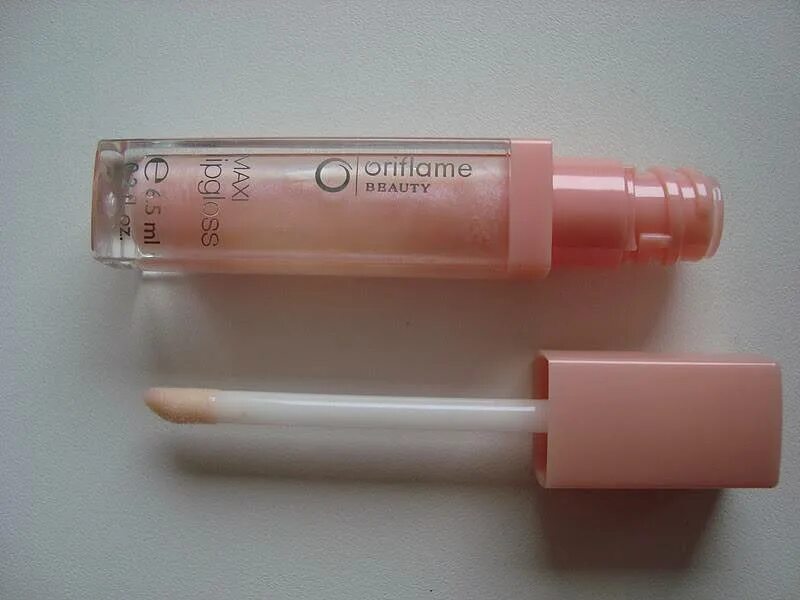 Эссенс блеск для губ прозрачный. Nyx блеск для губ filler instinct plumping lip polish. Сыворотка для увеличения губ lanbena lsoflavone lip care serum. Помада для губ увеличивающий объем. J.