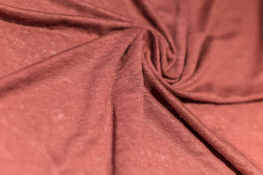 Льняная 251 коричневый. Льняной трикотаж. Лен сиреневого цвета. Льняной трикотаж одежда лен 100%. Лен трикотаж.