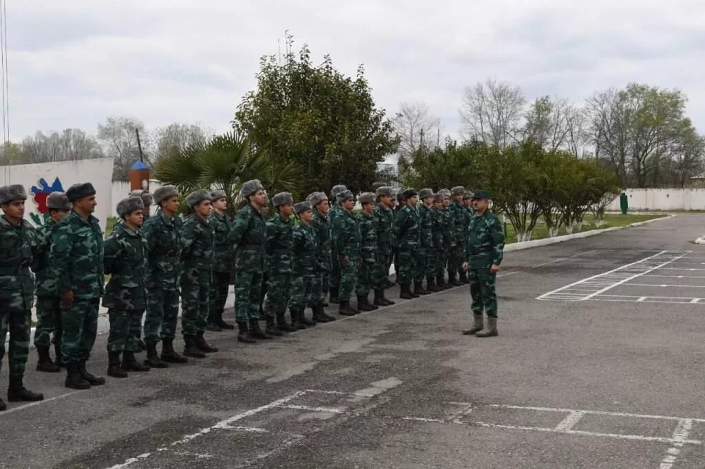 Россия азербайджан сухопутная граница новости. Государственной пограничной службы (ГПС) Азербайджана. Пограничная застава. Пограничники Азербайджана. Государственная граница Пограничная застава.