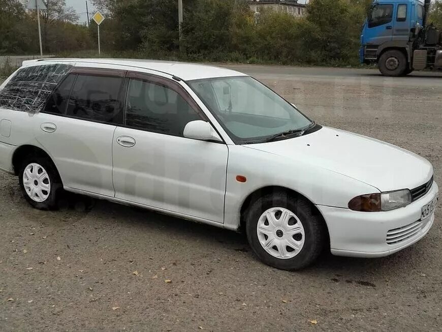 митсубиси либеро 2000 г. митсубиси либеро 2000. митсубиси либеро 2000. Mitsubishi libero 2001 год универсал. Mitsubishi libero 2000 года двигатели.