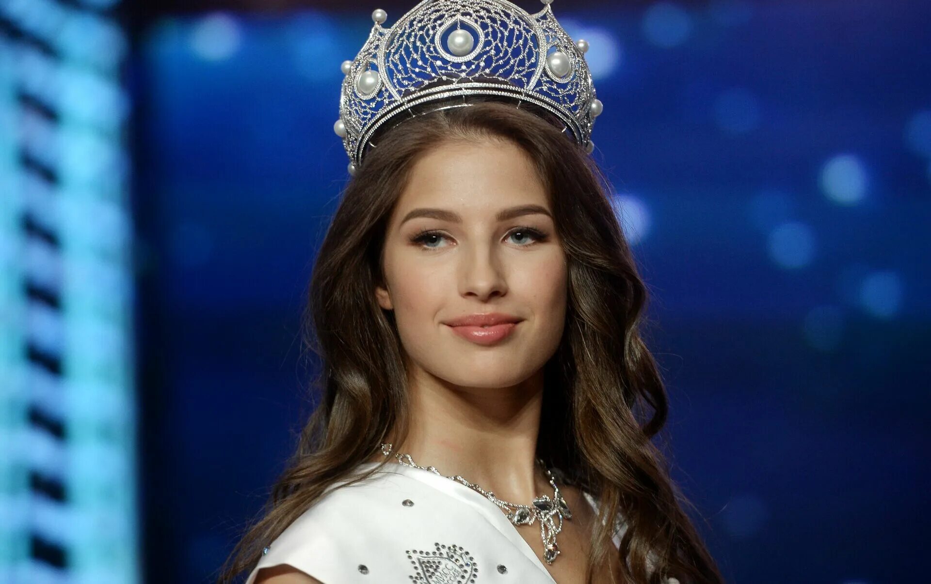 Ребекка макарова теннис. Россиянки вышедшие. Русская девушка мисс вселенная. Красивые россиянки. Самые красивые девушки россии.