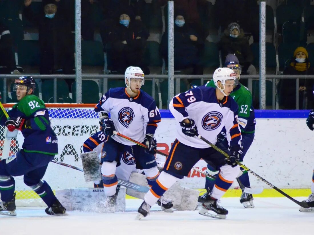 кирилл тютяев хоккеист. горняк хоккей сегодня. хк горняк угмк. хоккей оленегорск горняк и североморск. горняк угмк хоккейный.