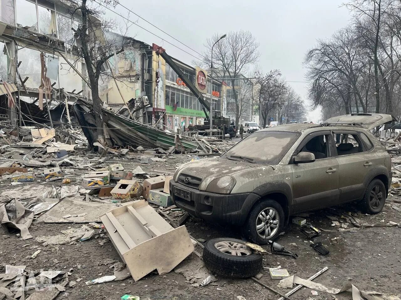 Орловка донецкой народной республики. Донецк разрушения. Донецк сейчас. Обстрел пр Ильича Донецка.