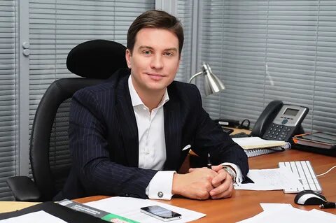 начальник отдела нефтяной компании