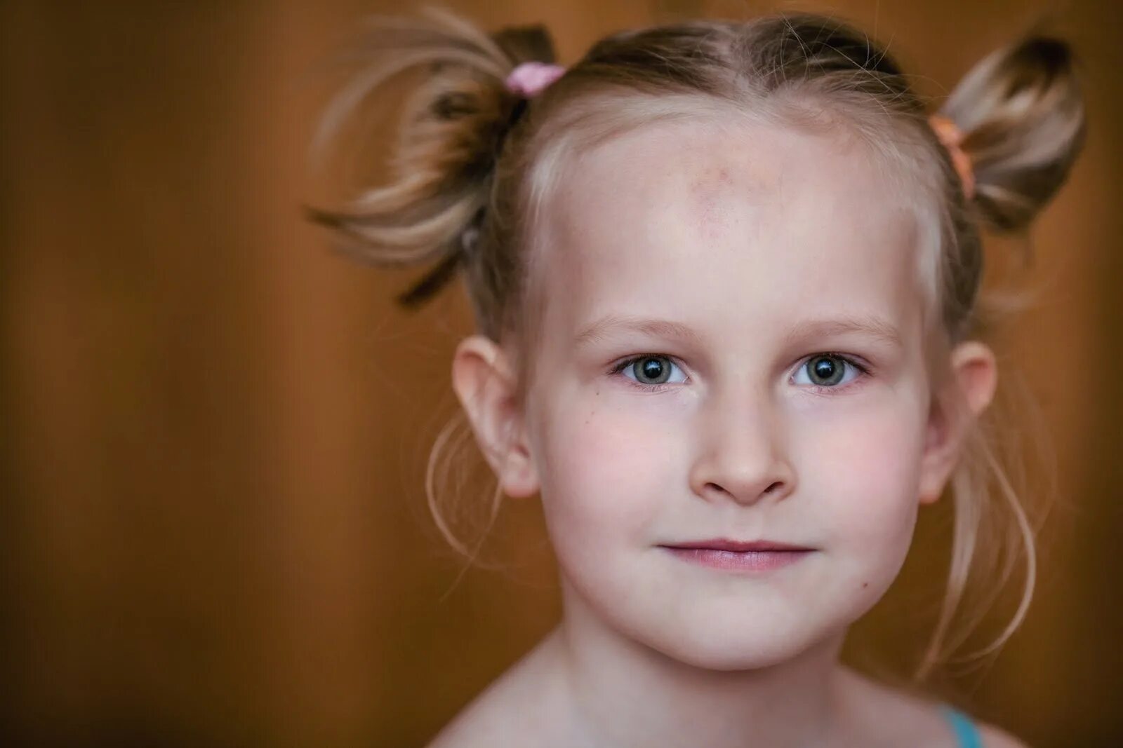 Волосы для детей. Детские волосы на лбу. Волосы для детей. Детские волосы на лбу. Детские волосы на лбу.