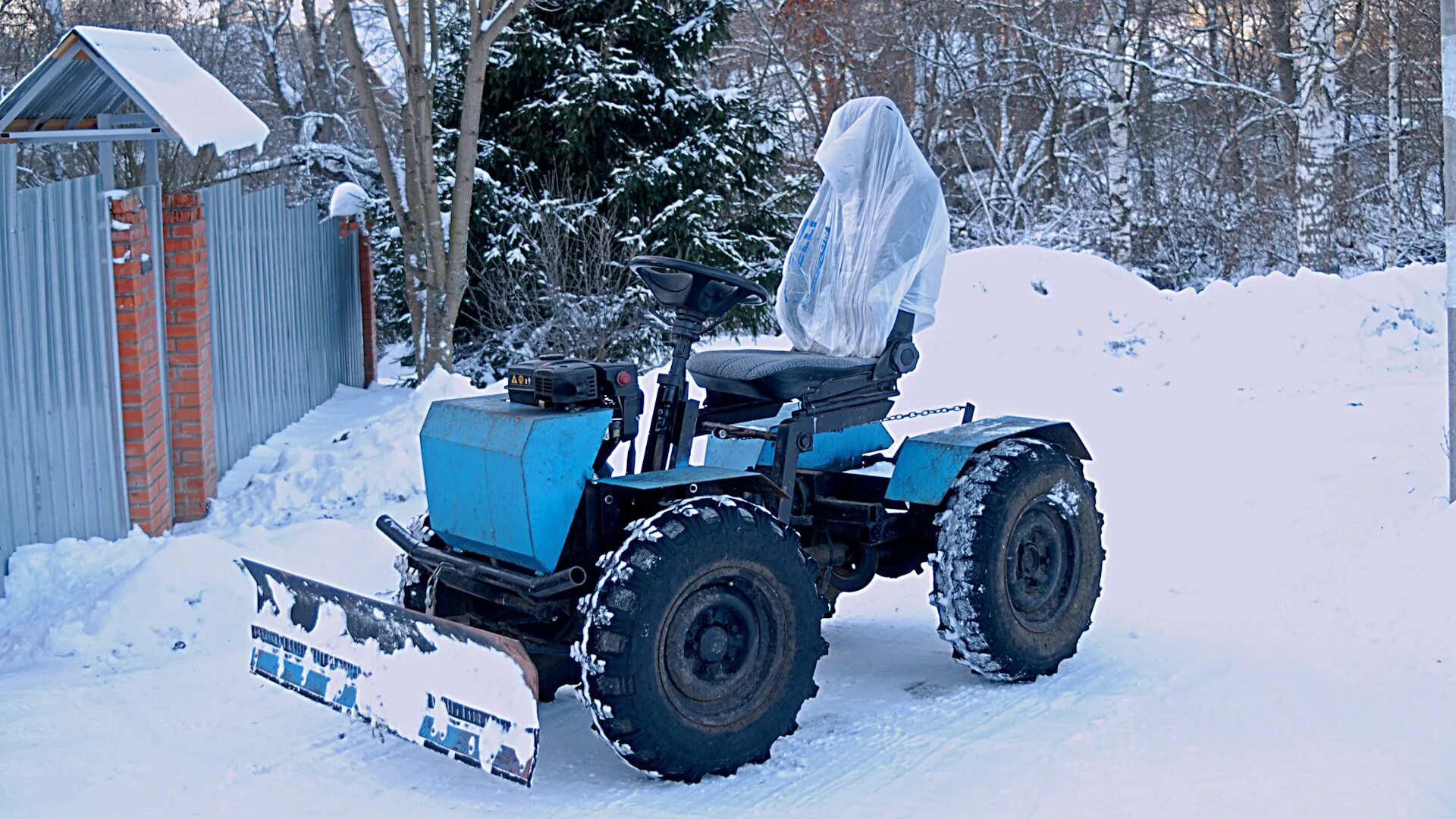 Трактор переломка 4х4. Минитрактор переломка 4х4. Мини трактор 4x4 переломка. Мини вездеход переломка 4х4. Санек 23 минитрактор переломка.