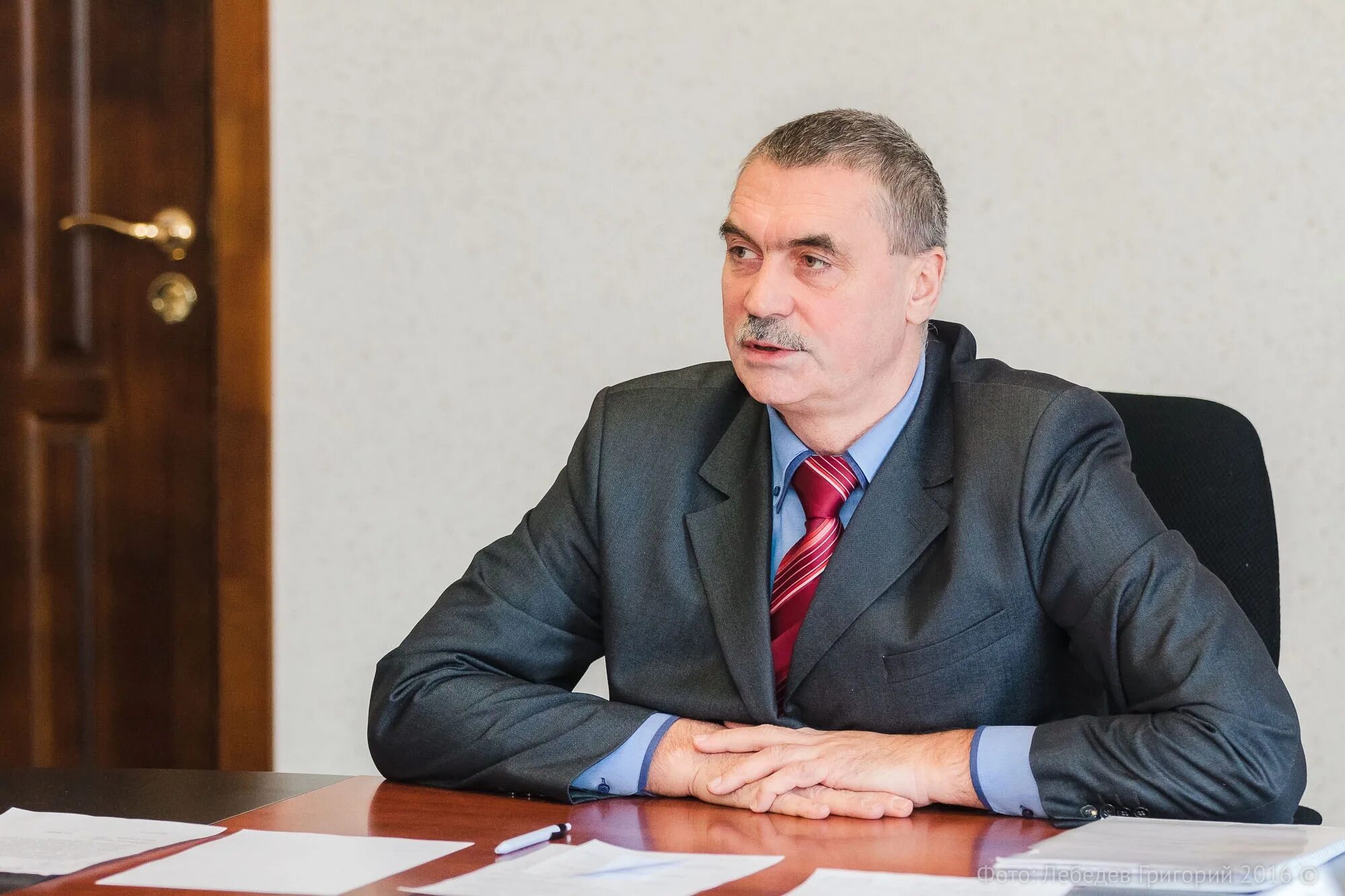 новый глава снежинска. глава снежинска игорь сапрыкин. сапрыкин игорь ильич снежинск. сапрыкин игорь ильич снежинск. глава снежинска игорь сапрыкин.