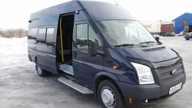 Форд микроавтобус бу купить. Ford Transit 2013 пассажирский. Форд Транзит 2011 пассажирский. Форд Транзит микроавтобус 2011. Ford Transit 16св.