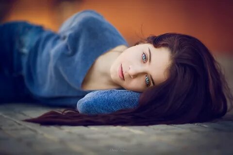 Blue eyed brunette