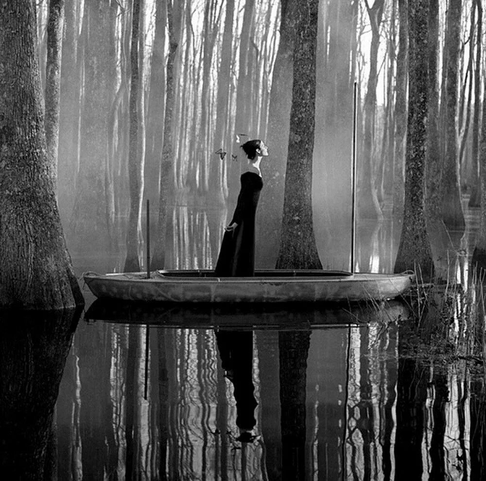 Необычные черно белое. Родни Смит (Rodney Smith). Родни Смит фотограф сюрреалист. Rodney Smith фотограф. Сюрреализм родни Смит.