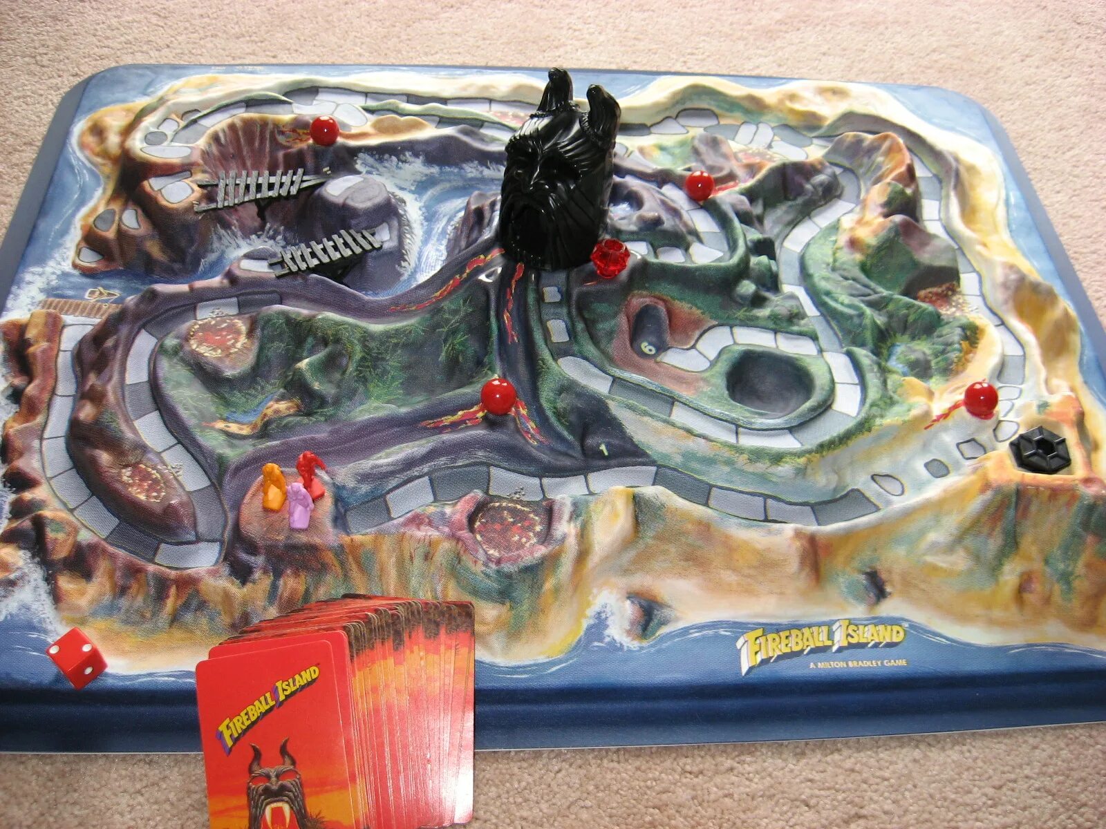 Fireball island. Настольная игра фабрика игр Fireball Island. Настольная игра лодка. Настольная игра Дикие. Фаербол Айланд настольная игра.