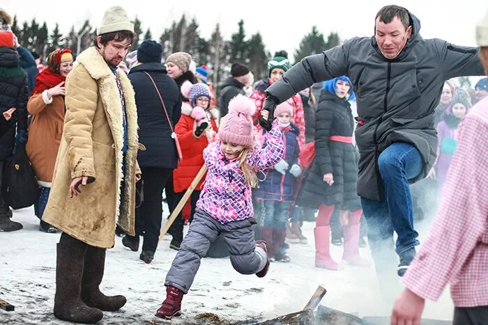 Масленица в Семенково. Семенково Вологда горки. Фото Вологды Масленица Семенково. Масленица в семенково вологда