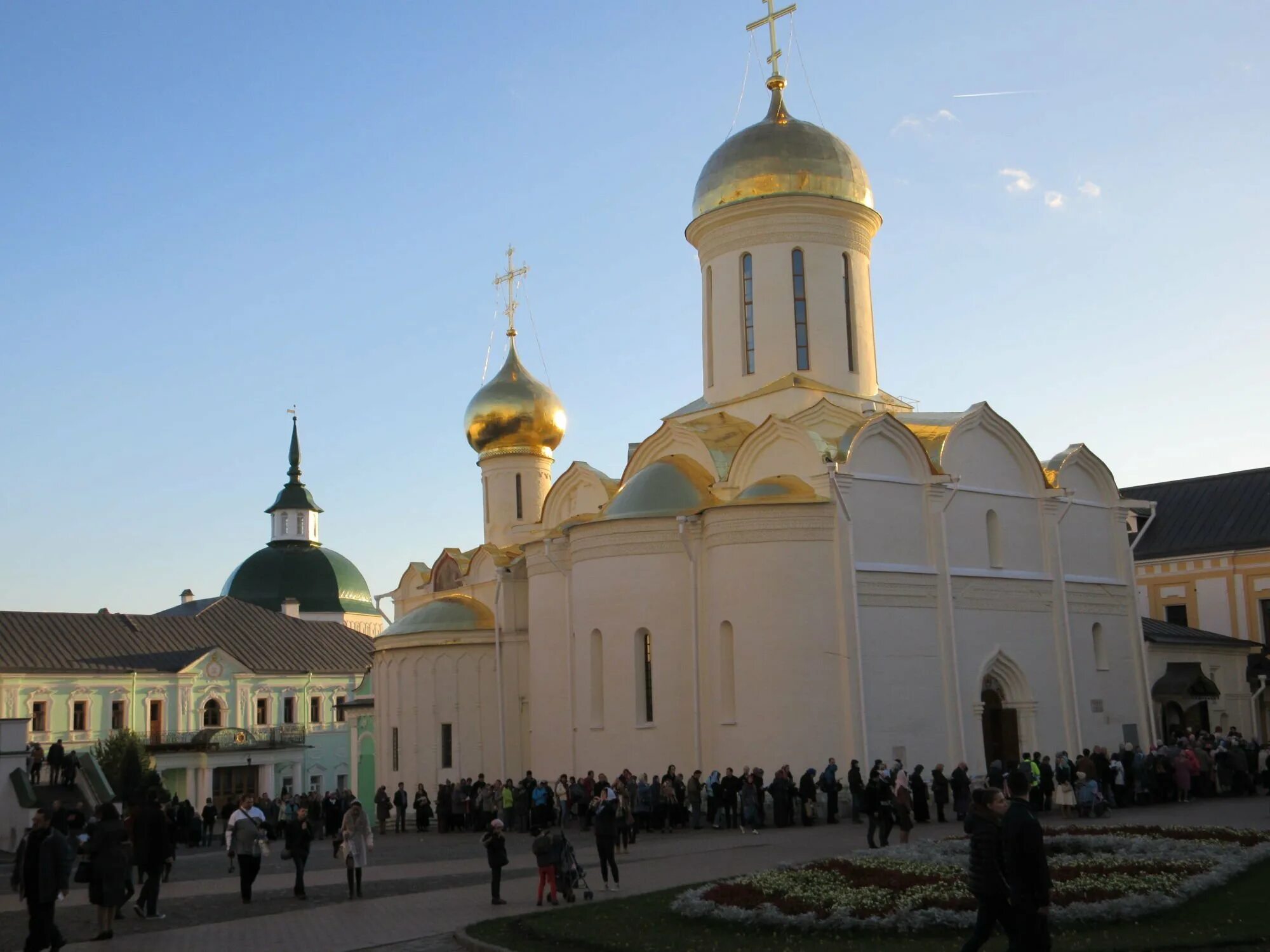 Свято радонежский монастырь. Троицкий монастырь Сергия Радонежского. Сергиев Посад храм Сергия Радонежского.