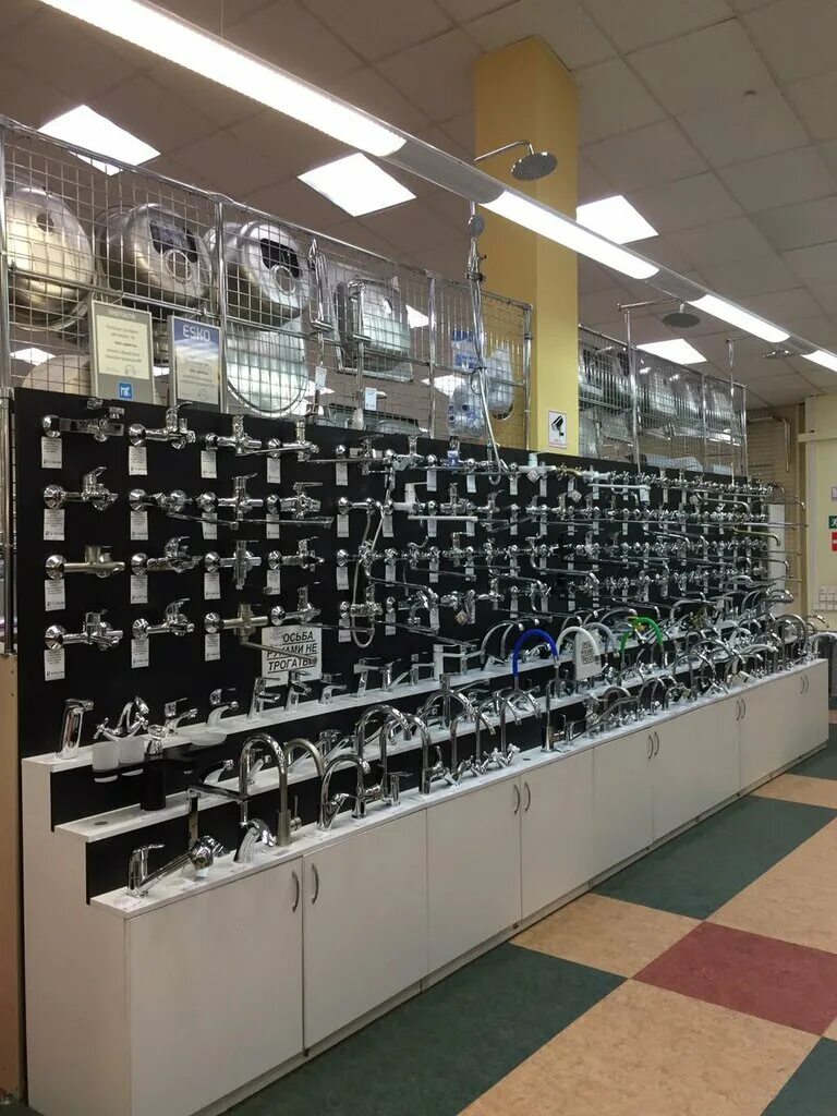 скобяные лавки в набережных челнах. скобяная лавка в королеве возврат товара. скобяная лавка красноярск. товары скобяной лавки. скобяная лавка архангельск.