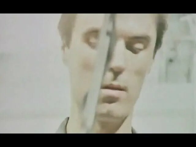 Killers talking. Psycho Killer talking heads клип. Talking heads 1977 photo. Brian Eno David Byrne my Life in Ghost Cover.