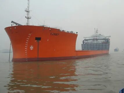 Drake left two ships on the east