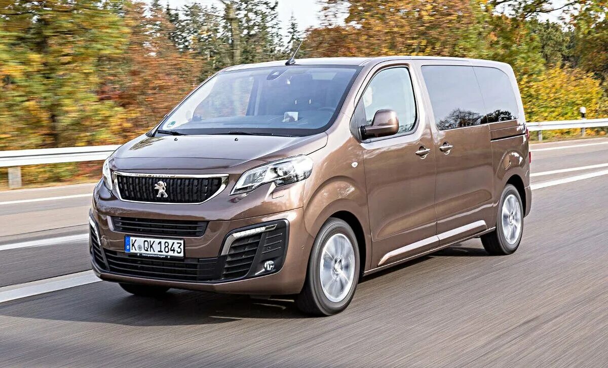 Пежо минивэн Тревелер 2018. Минивэн Пежо 2022. Пежо Травеллер 2022. Peugeot Expert traveller. Купить минивэн пежо