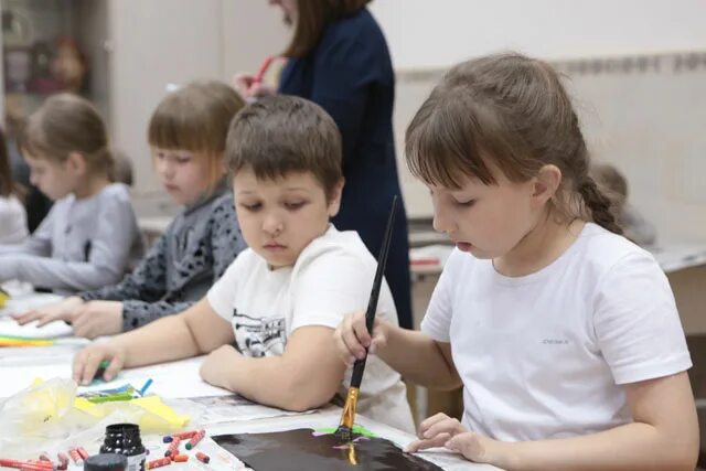 Какие кружки проводить в школе. Занятия в кружках и секциях. Дополнительные занятия в школе. Детские кружки и секции. Кружки и секции в детском саду.