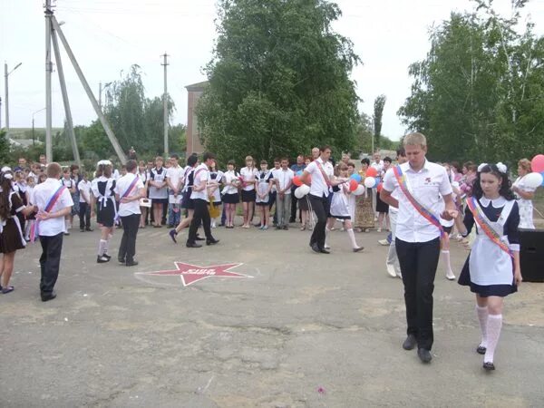 Погода углегорский тацинский район ростовская область. Хутор Михайлов Тацинский район. Поселок Новосуховый Тацинский район Ростовская область. Качалинская СОШ Тацинский район Ростовская область. Школа Хутор Михайлов Тацинский район Ростовская область.