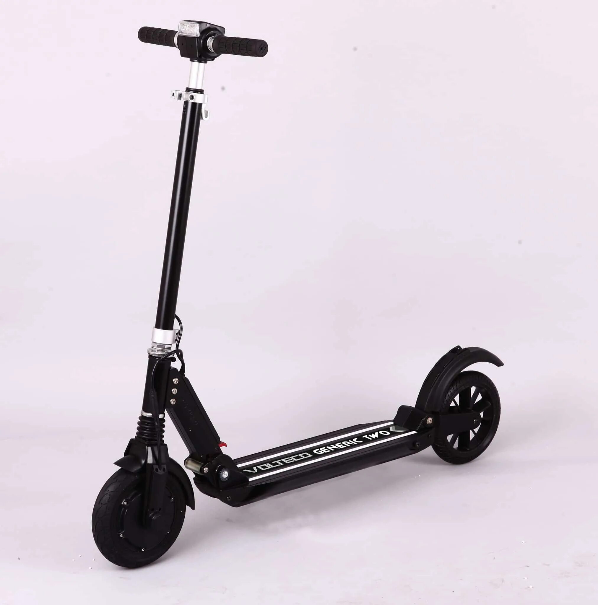 Generic e twow s2. Электросамокат e Scooter s2. E twow Eco электросамокат. Самокат Booster Scooter. Электросамокат сколько заряжать