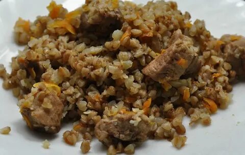 Плов в казане из гречки