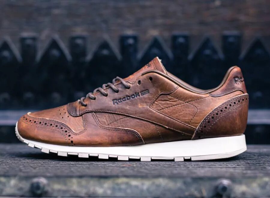 Кожаные reebok. Reebok Classic Leather Lux Brown. Reebok Classic Horween. Reebok Classic Leather Lux. Reebok Classic Horween Lux Brown.