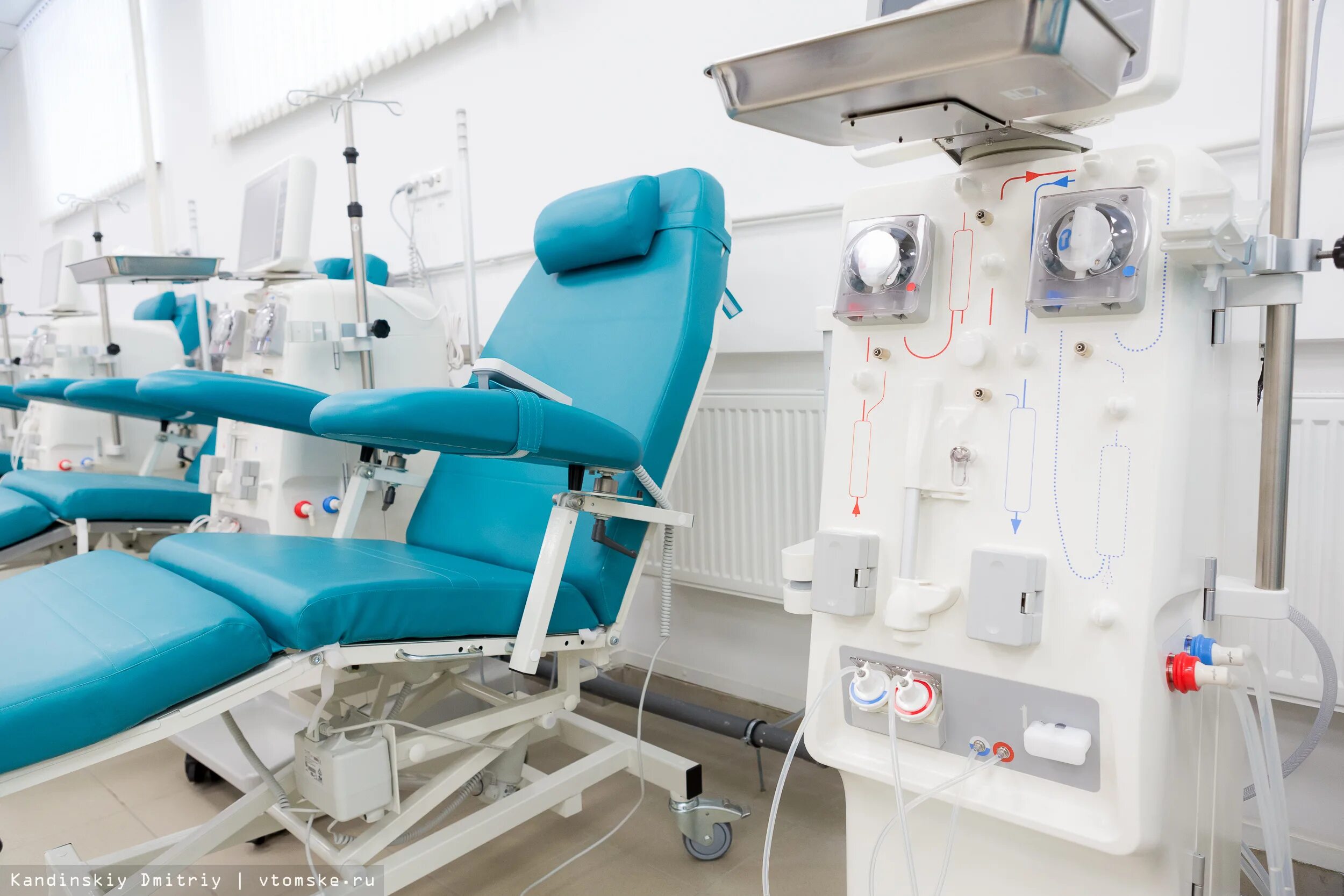 центр гемодиализа аксай. гемодиализный центр волгодонск. где делают гемодиализ. красноярск краевая больница гемодиализный. зал гемодиализа.