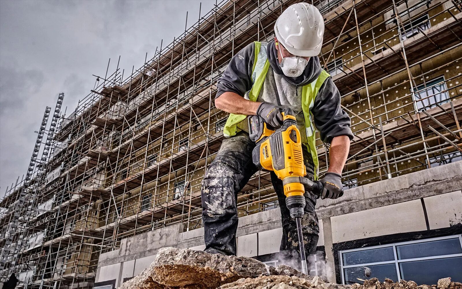 Dch перфоратор. Перфоратор dewalt dch733n. dewalt dch733n-xj (без акб). dewalt 733. dewalt dch733n 54 в xr flexvolt без акк. и з.у.