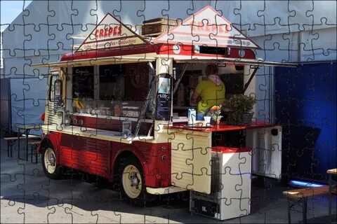 Food truck pup