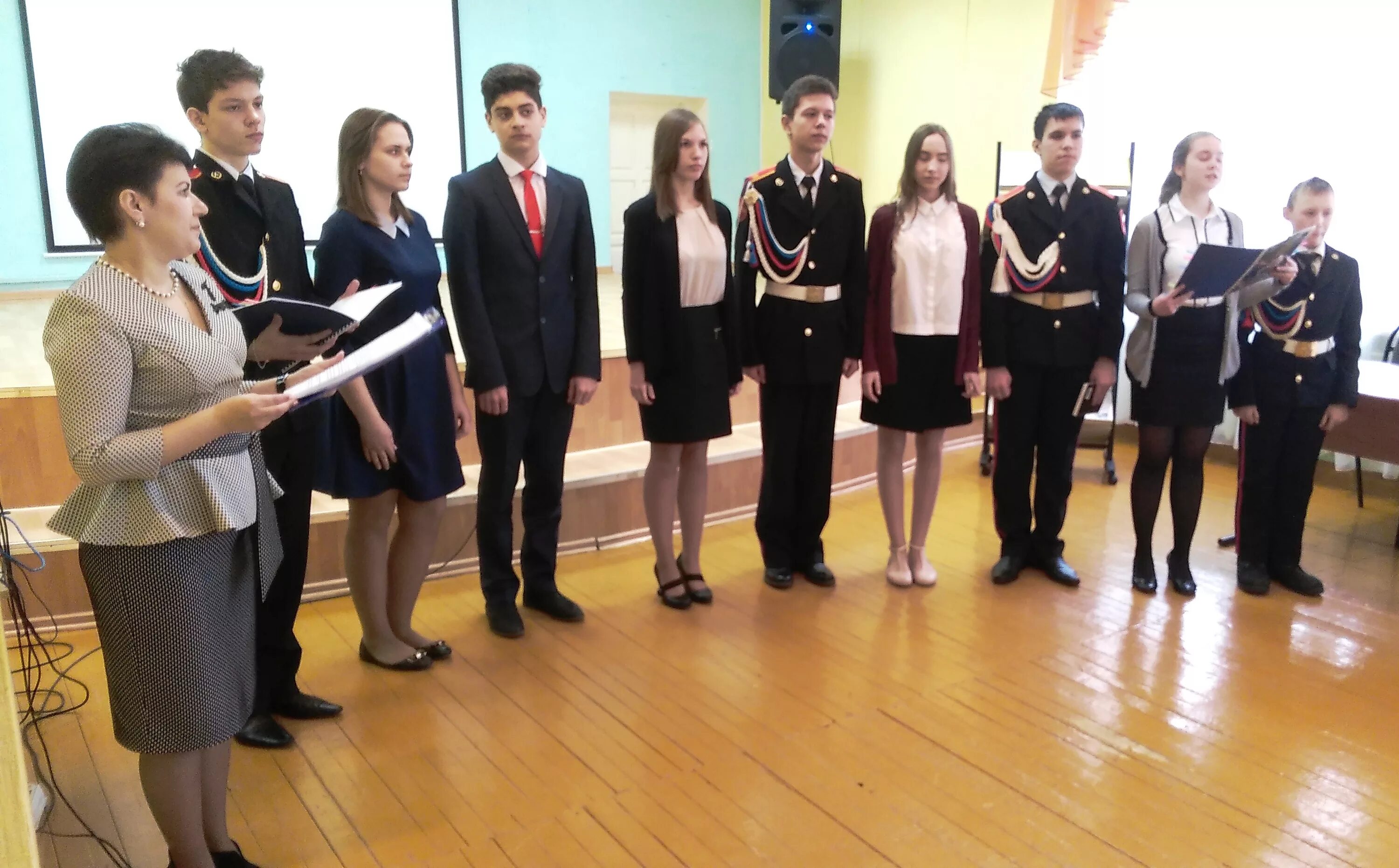 гимназия 1 бузулук. дистанционка в школе псков. дистанционная школа для детей. школа 97 дистанционное обучение. 1 школа бузулук дистанционное обучение.