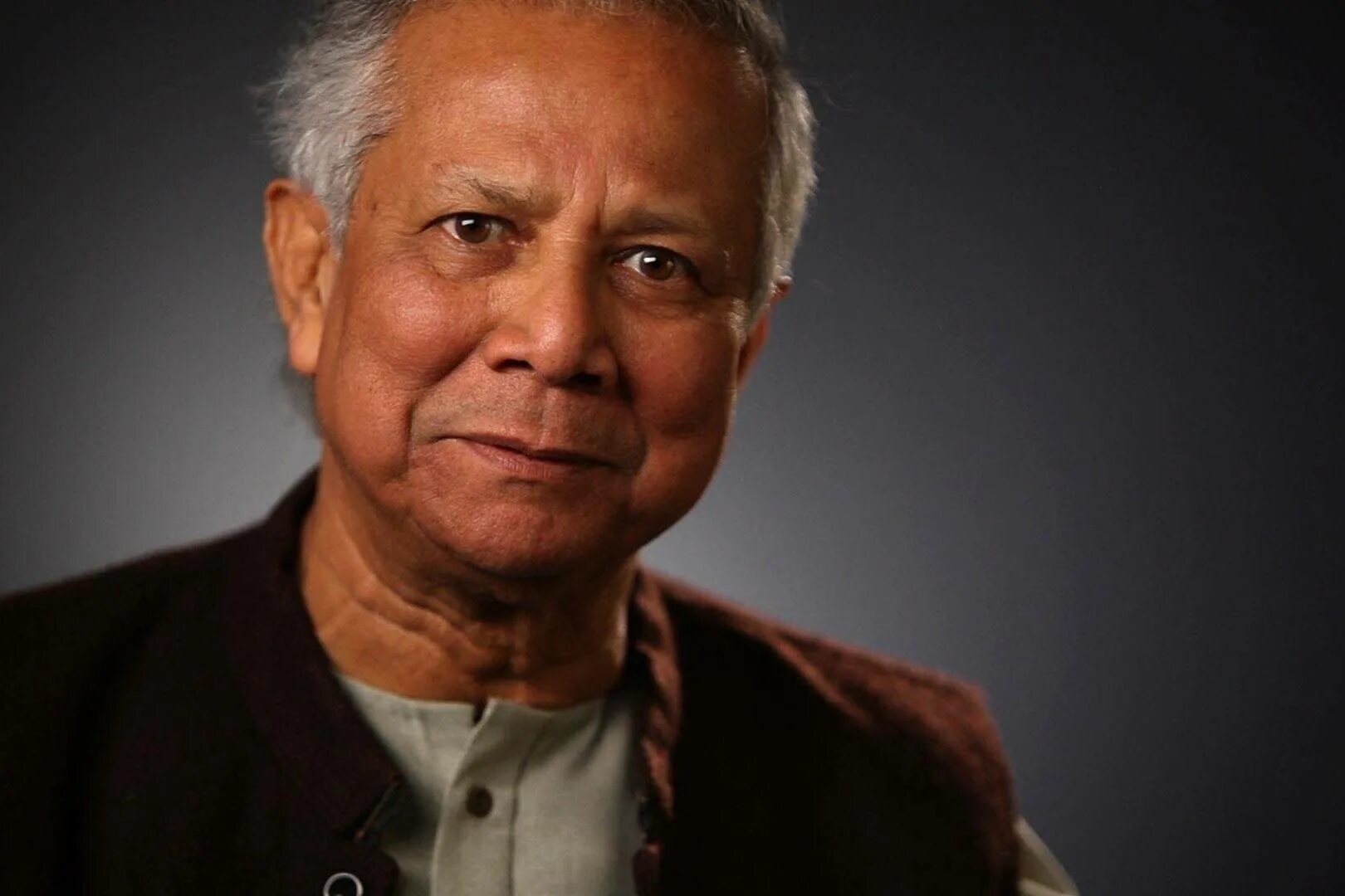 Индийский писатель 5. Muhammad Yunus 1985.