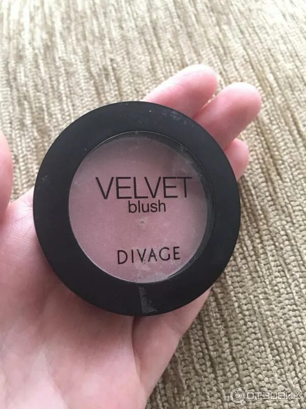 Румяна диваж. Румяна диваж вельвет. румяна диваж вельвет 8702. velvet blush divage румяна. румяна divage velvet свотчи.
